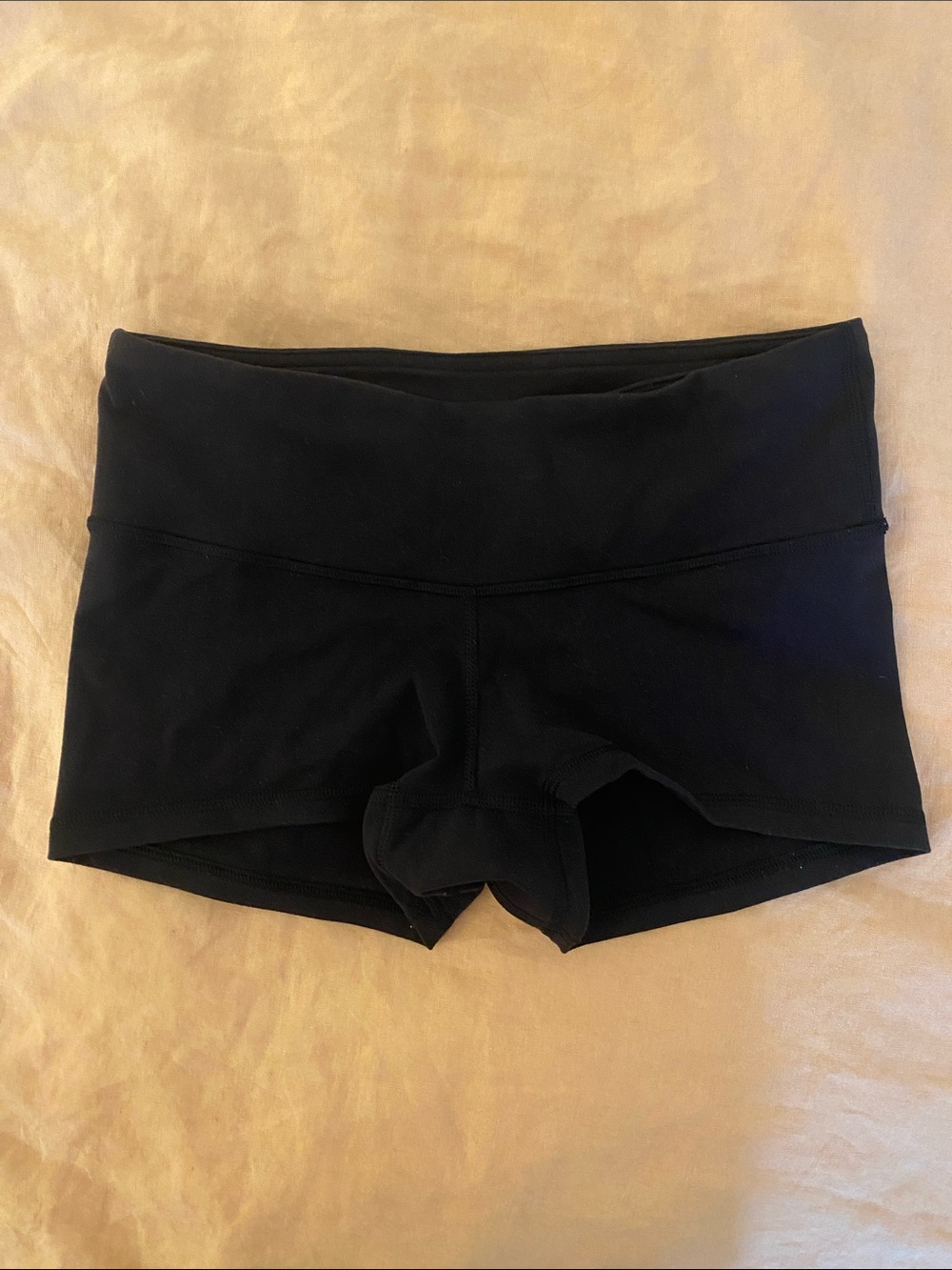 Black Lululemon yoga short